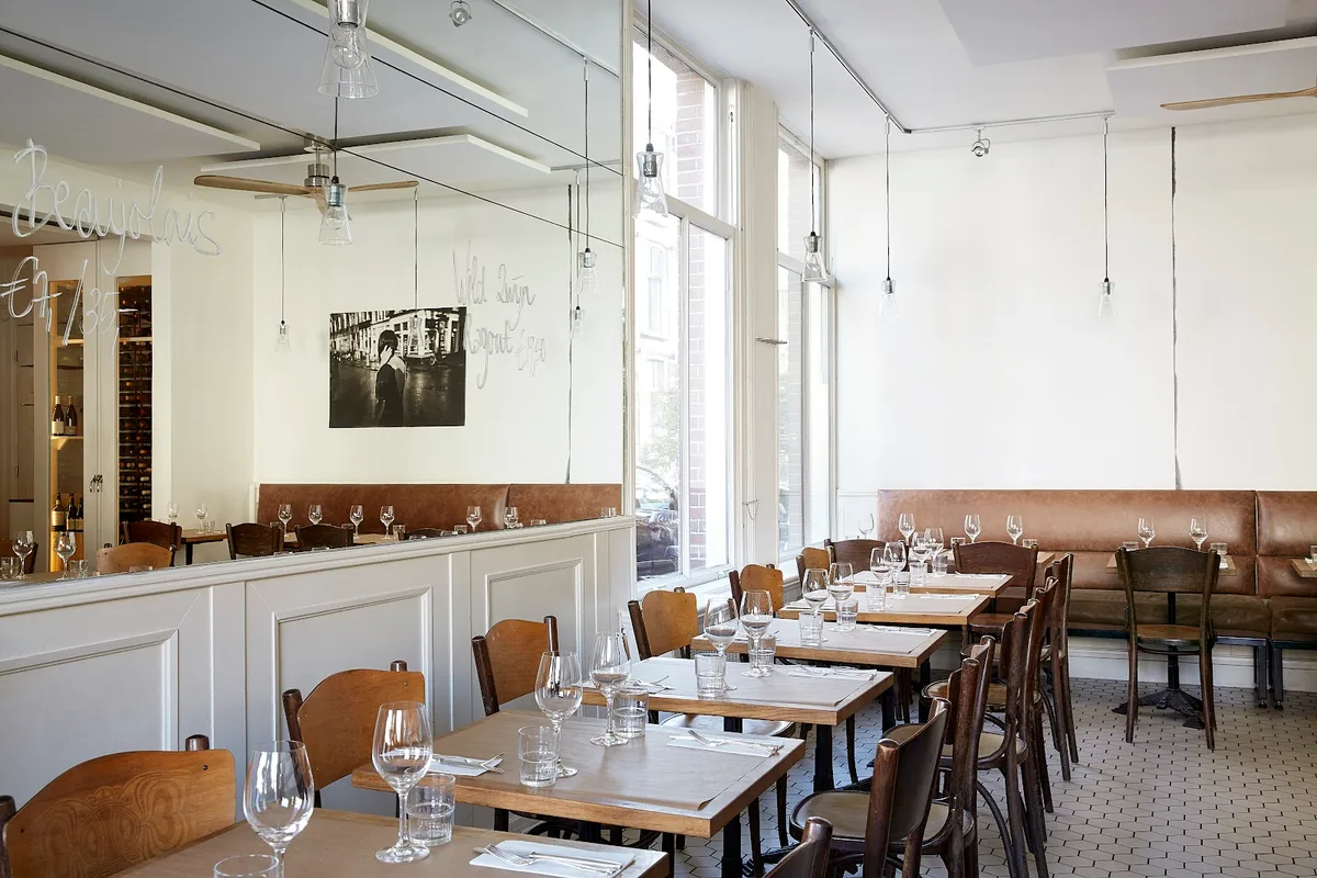 BUFFET van Odette